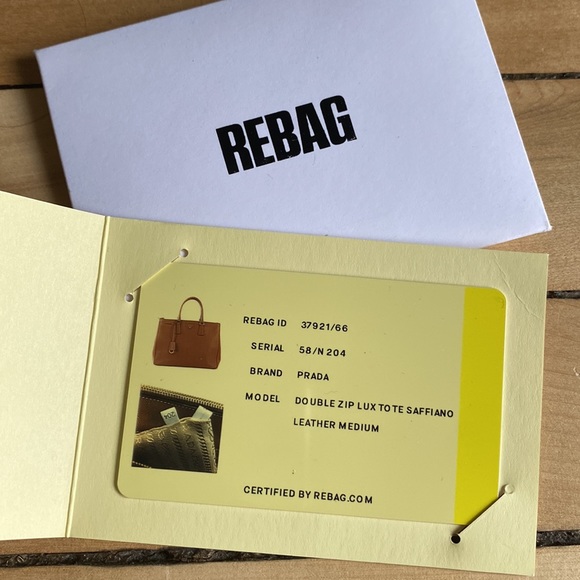 Prada Medium Galleria, Brown Double Zip Lux Tote Saffiano Leather Medium - Picture 14 of 15
